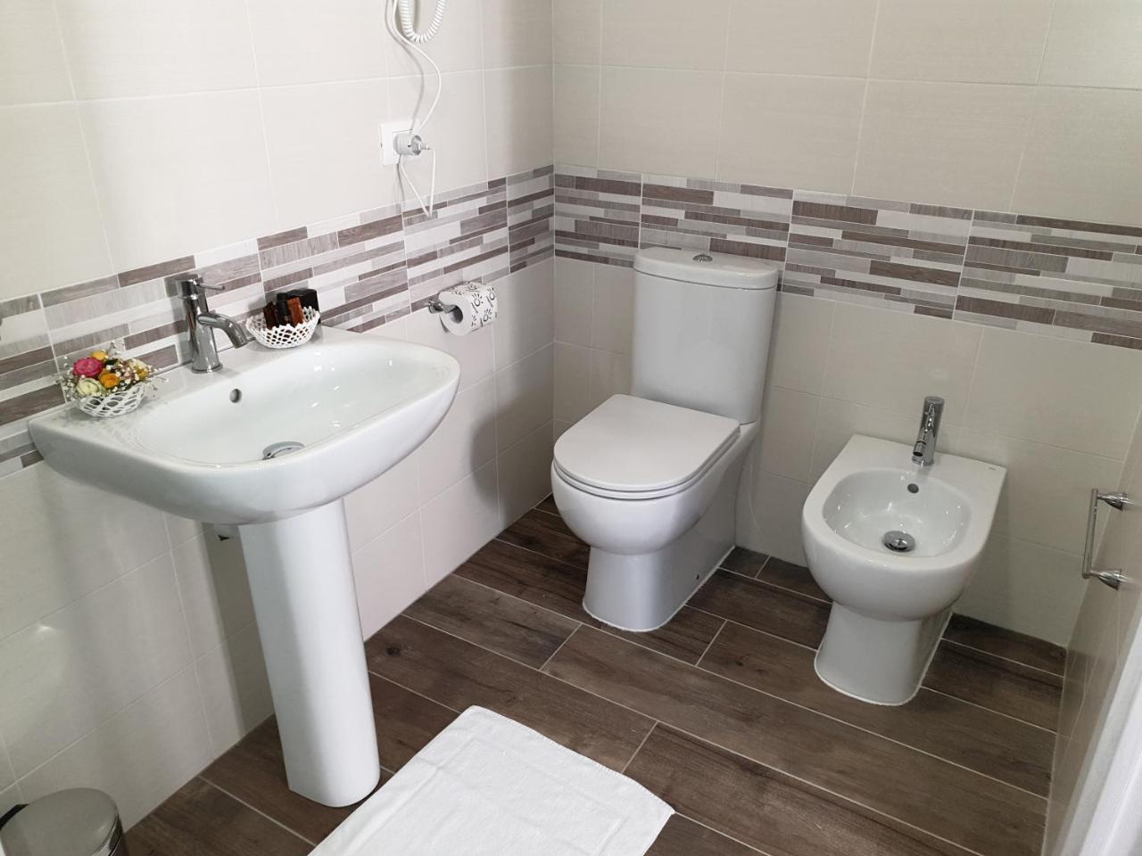 Gio Rooms Скалеа Екстериор снимка