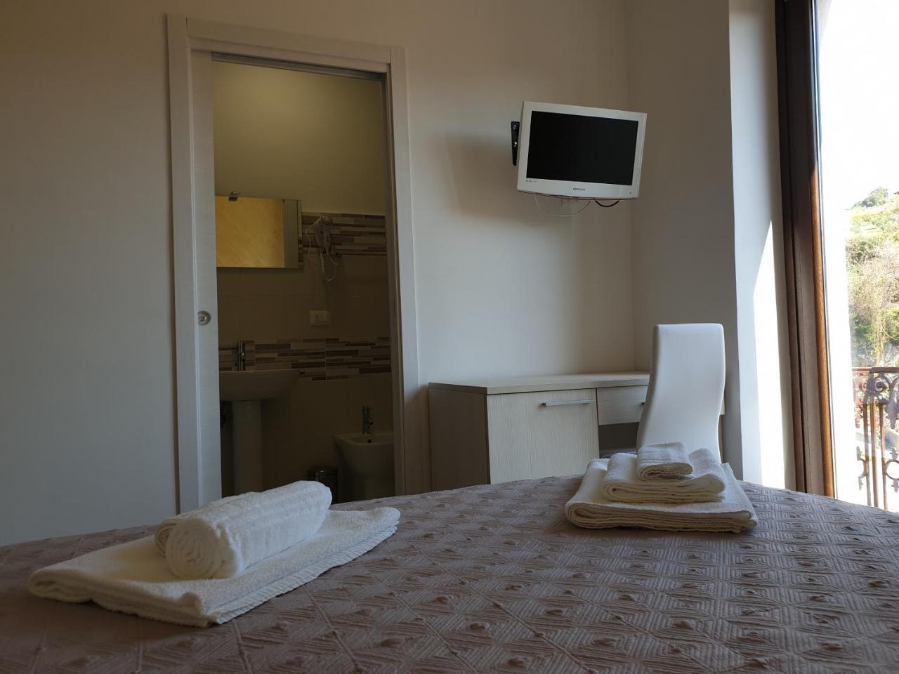 Gio Rooms Скалеа Екстериор снимка
